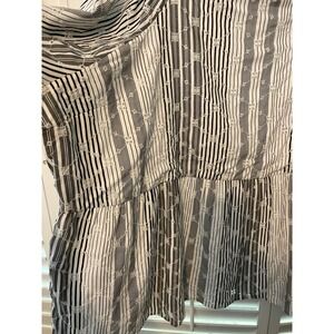 Lane Bryant size 30/32 pullover blouse with square neck puff sleeves black white